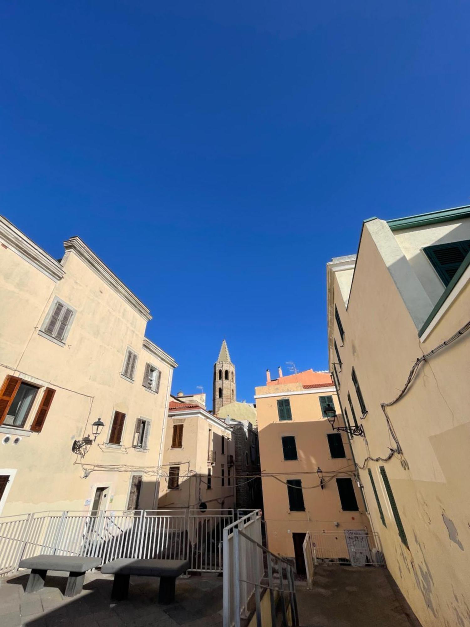 Dali Art Room Alghero Ngoại thất bức ảnh